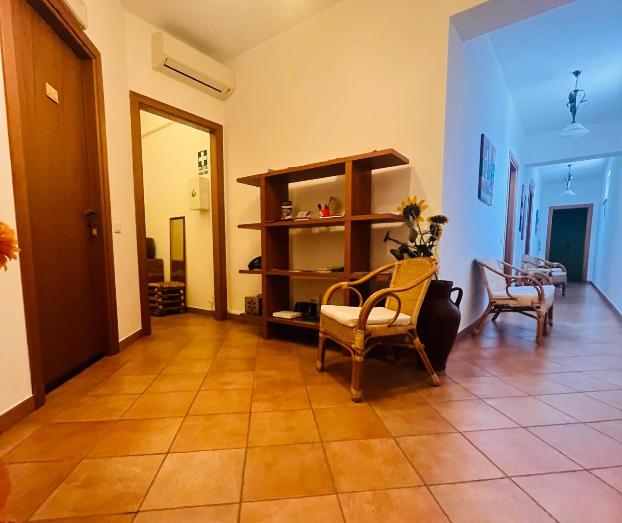 Ciuscia Bed & Breakfast Калатабиано Екстериор снимка