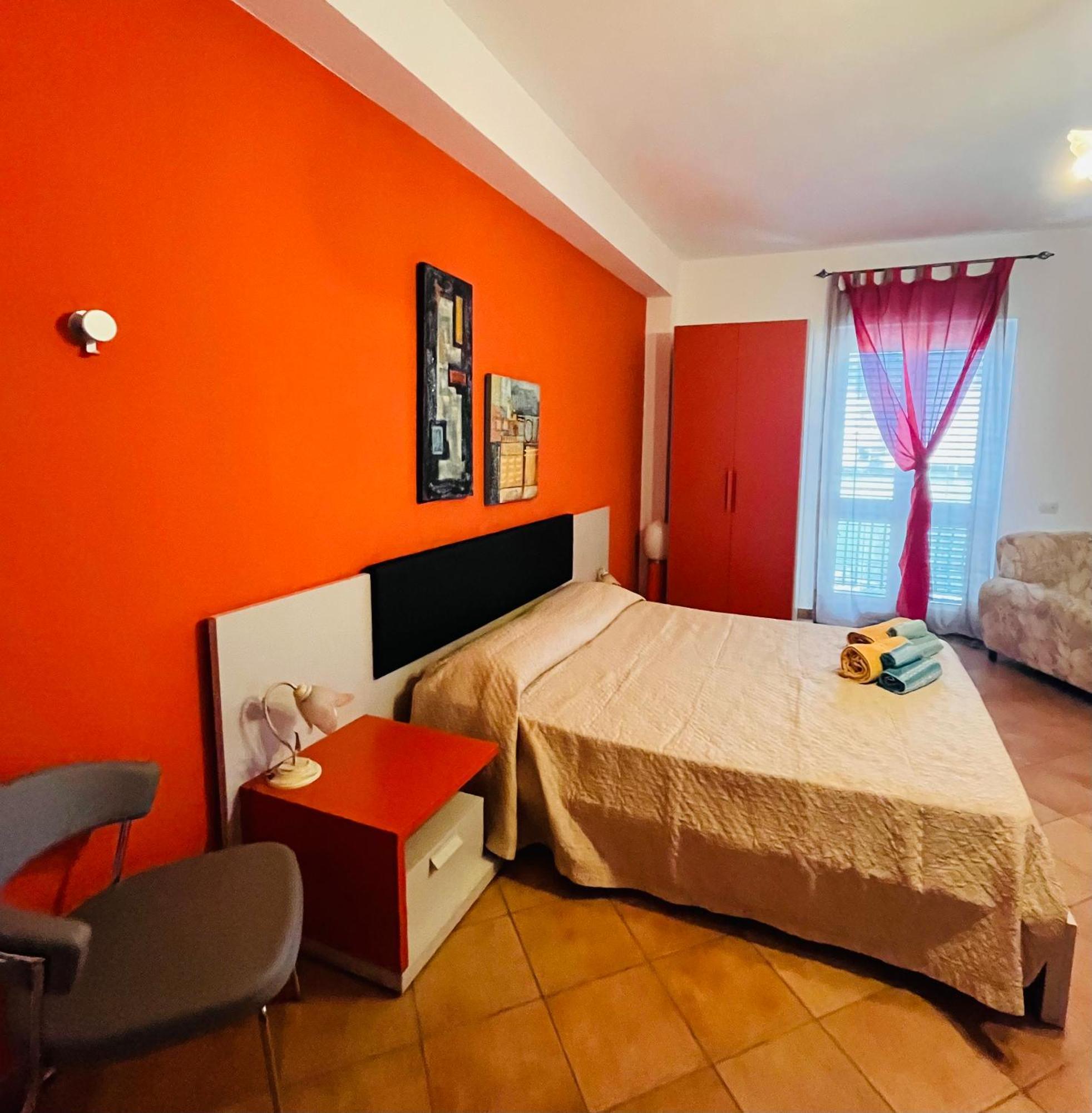 Ciuscia Bed & Breakfast Калатабиано Екстериор снимка