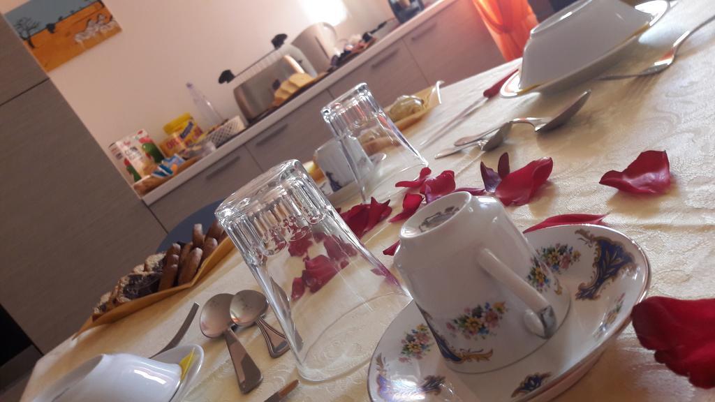Ciuscia Bed & Breakfast Калатабиано Екстериор снимка